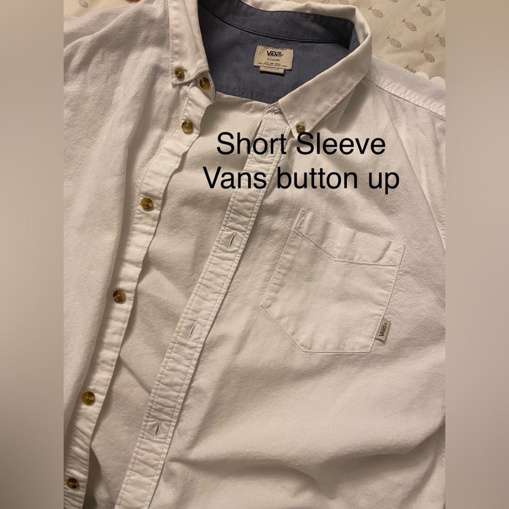 Vans short sleeves button up